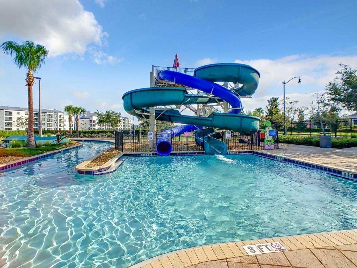 Terrific Thematic Lakeview 2b With 2 Clubhouses * Kissimmee