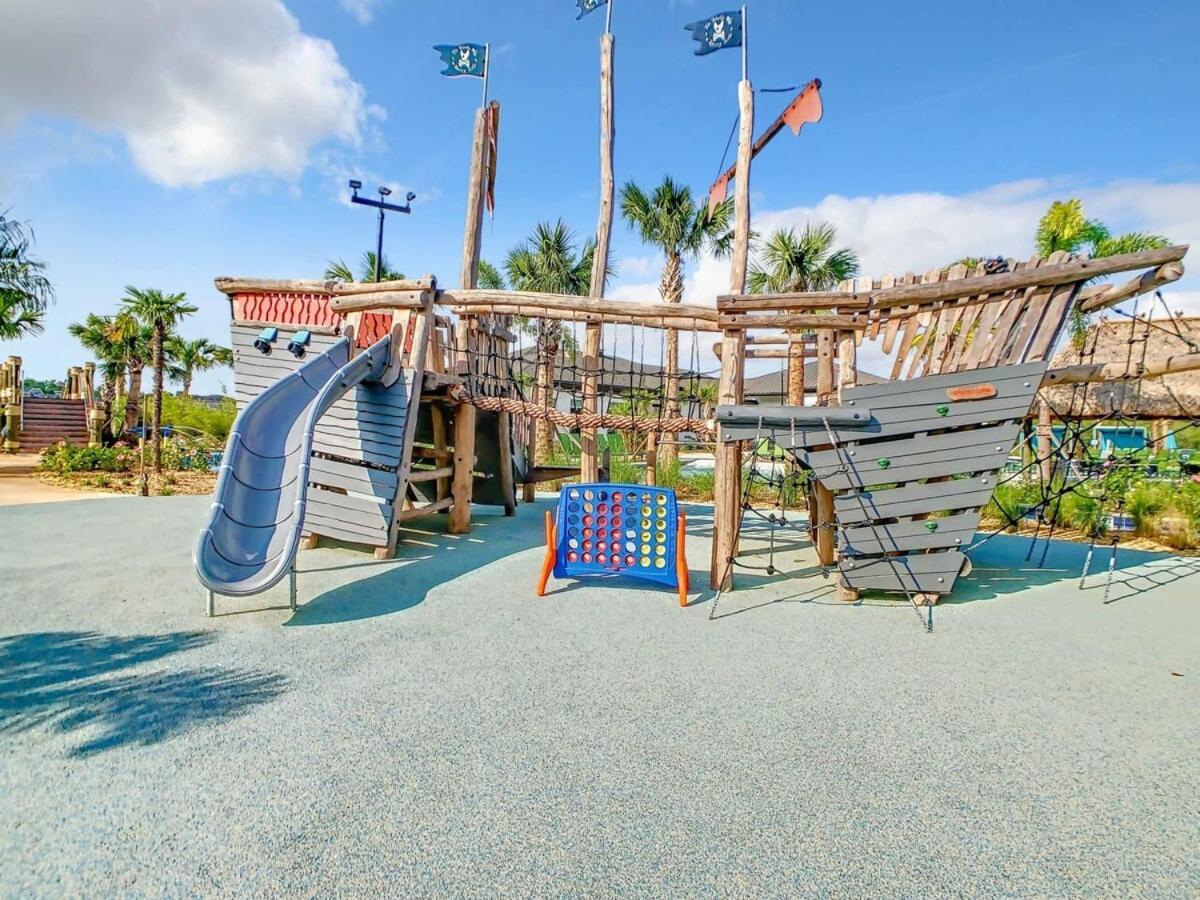 Holiday home Terrific Thematic Lakeview 2b With 2 Clubhouses Kissimmee
